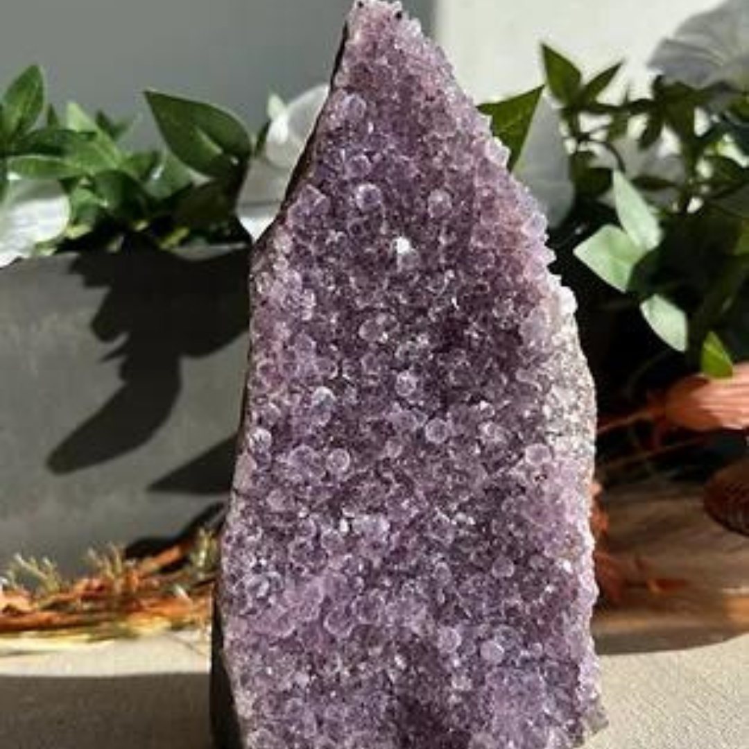 Amethyst on cut base