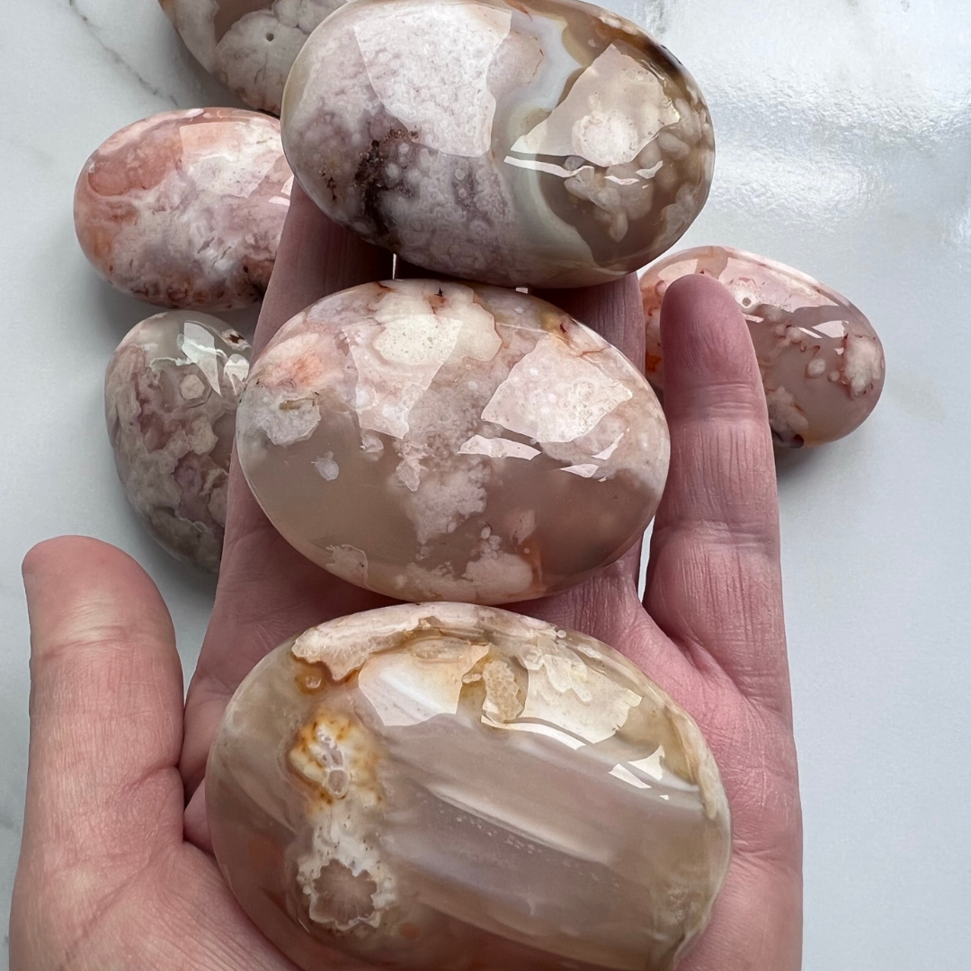 Flower Agate Palmstone Large