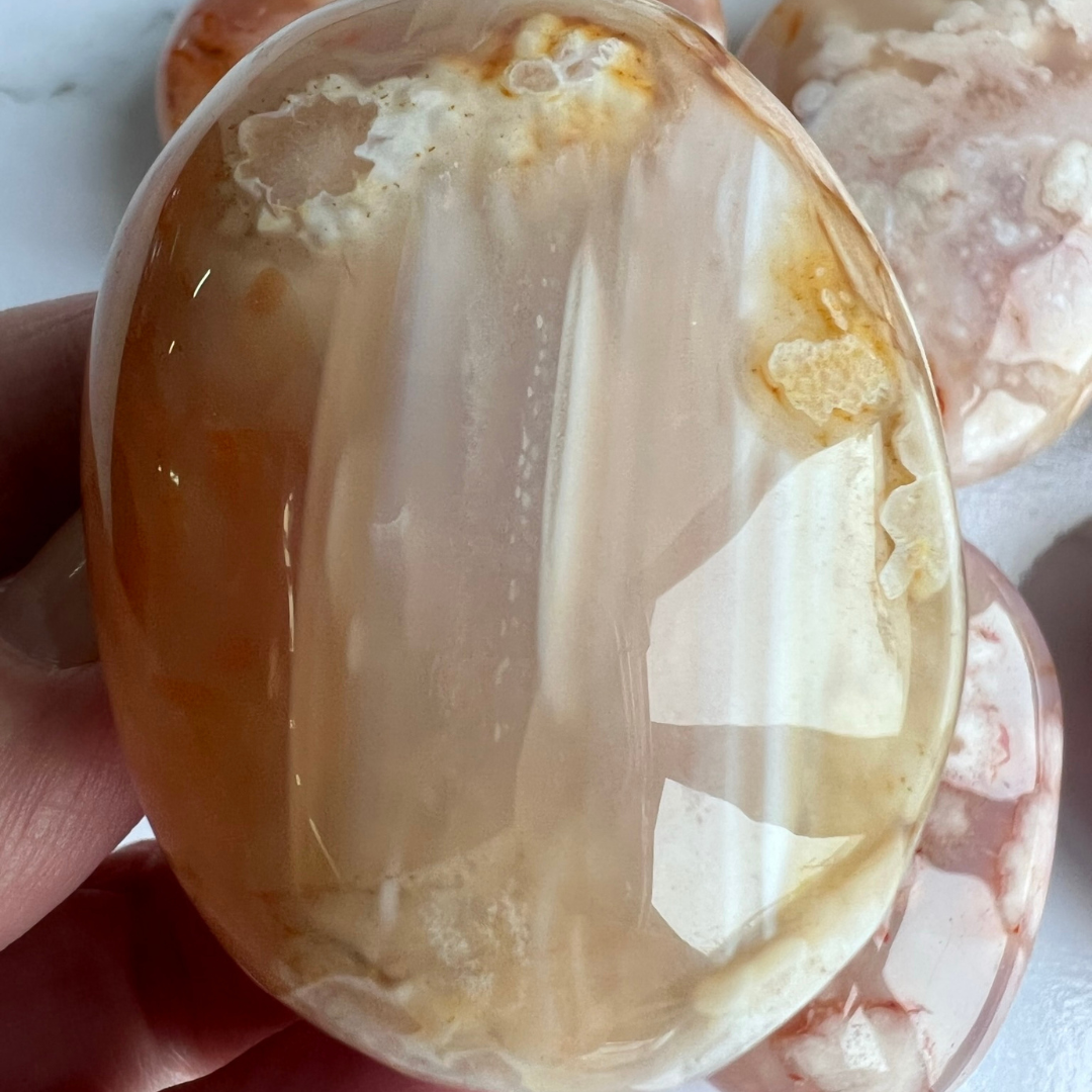 Flower Agate Palmstone Large