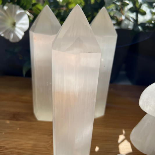 Selenite Point Large